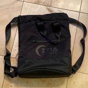 Zyia bag